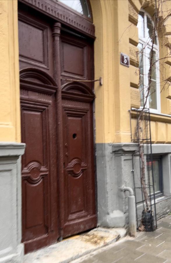 32Kotliarska Daire Lviv Dış mekan fotoğraf